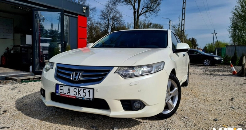 Honda Accord cena 43900 przebieg: 204000, rok produkcji 2011 z Rudnik nad Sanem małe 781